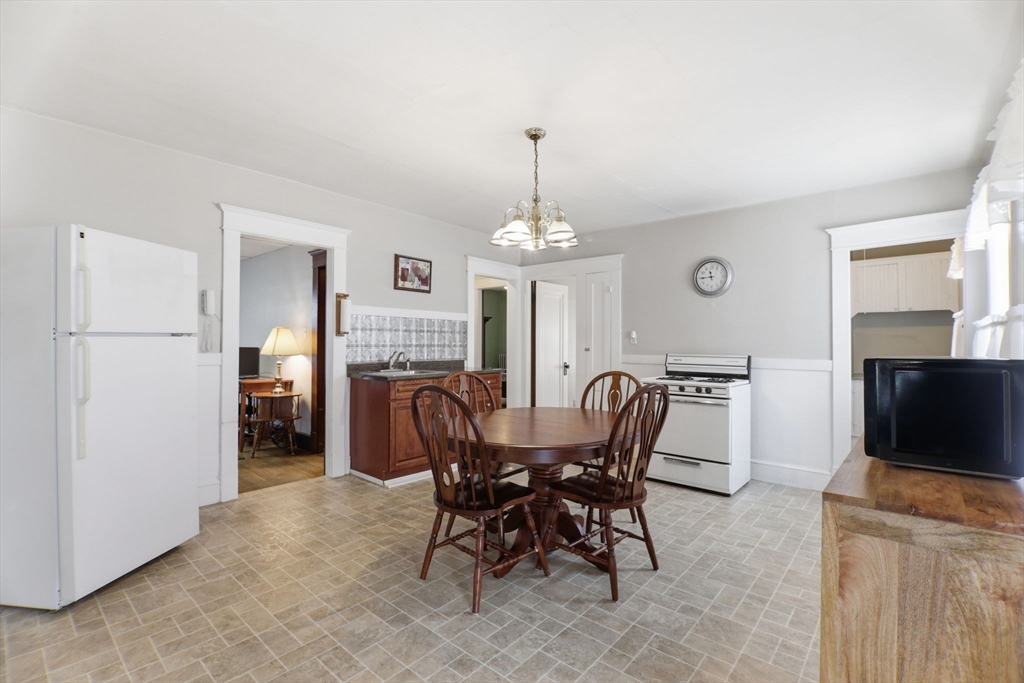 51 Trilby Avenue Chicopee, MA 01020 - Photo 9 of 42
