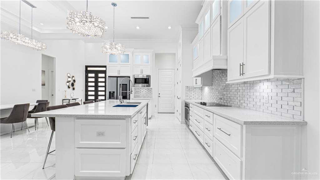 1505 Duke Street Mission, TX 78572 - Photo 10 of 39