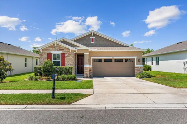 $425,000 | 10200 Spring Lake Drive, Clermont, FL 34711