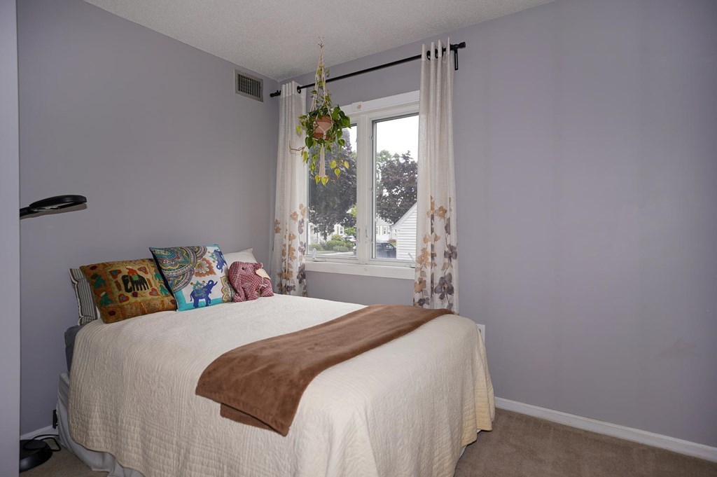 314 Riverside Avenue, Unit 204 Medford, MA 02155 - Photo 9 of 17