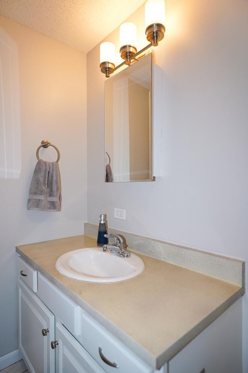 314 Riverside Avenue, Unit 204 Medford, MA 02155 - Photo 10 of 17
