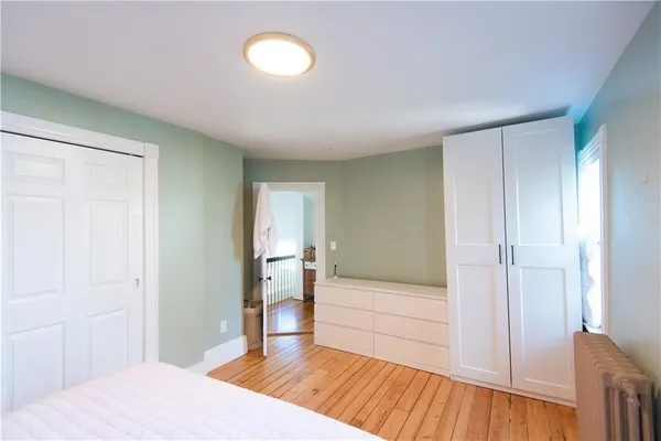 $3,000 | 21 Congdon Avenue, Newport, RI 02840