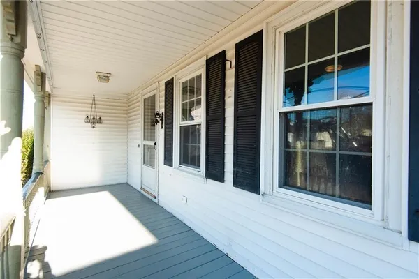 $3,000 | 21 Congdon Avenue, Newport, RI 02840