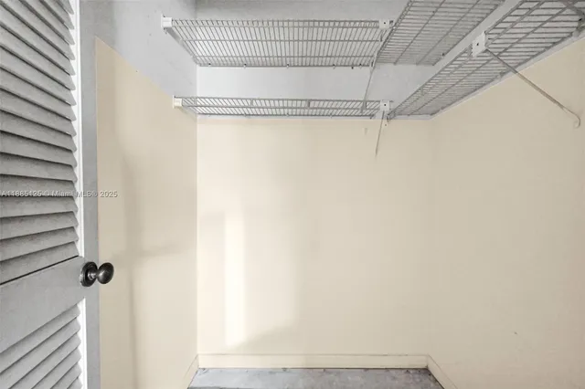 $110,000 | 700 Southeast 6th Avenue, Unit 304, Deerfield Beach, FL 33441