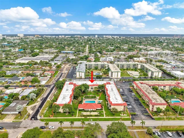 $110,000 | 700 Southeast 6th Avenue, Unit 304, Deerfield Beach, FL 33441