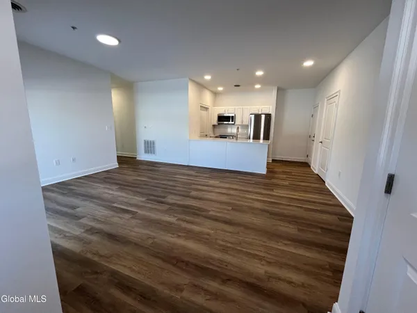 $2,492 | 60 Weibel Avenue, Unit 6ML103, Saratoga Springs, NY 12866