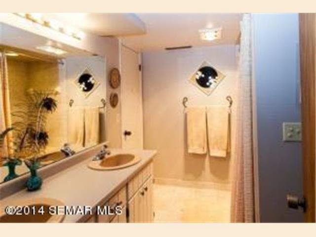 3621 Meadow Court Rochester, MN 55906 - Photo 15 of 17