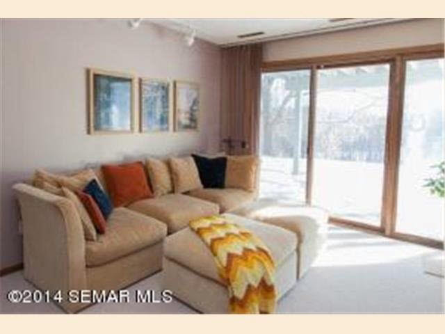 3621 Meadow Court Rochester, MN 55906 - Photo 8 of 17