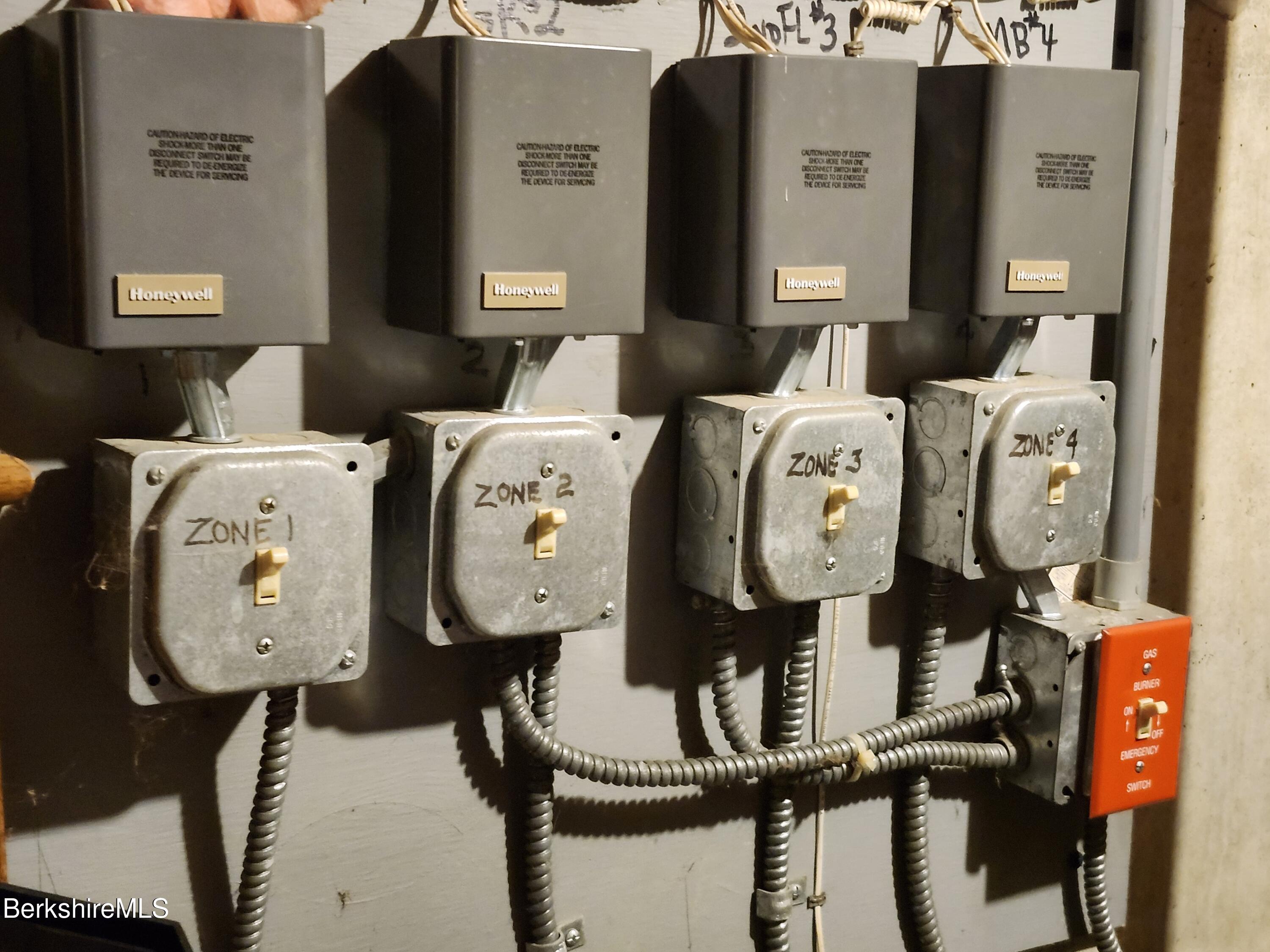 10 Lillybrook Road Pittsfield, MA 01201 - Photo 85 of 91 4 Zone Heat