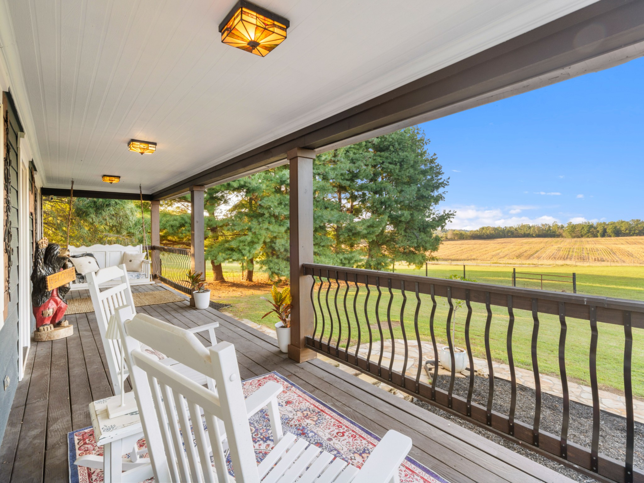 5439 Minnis Road Springfield, TN 37172 - Photo 32 of 43 a view of balcony with furniture