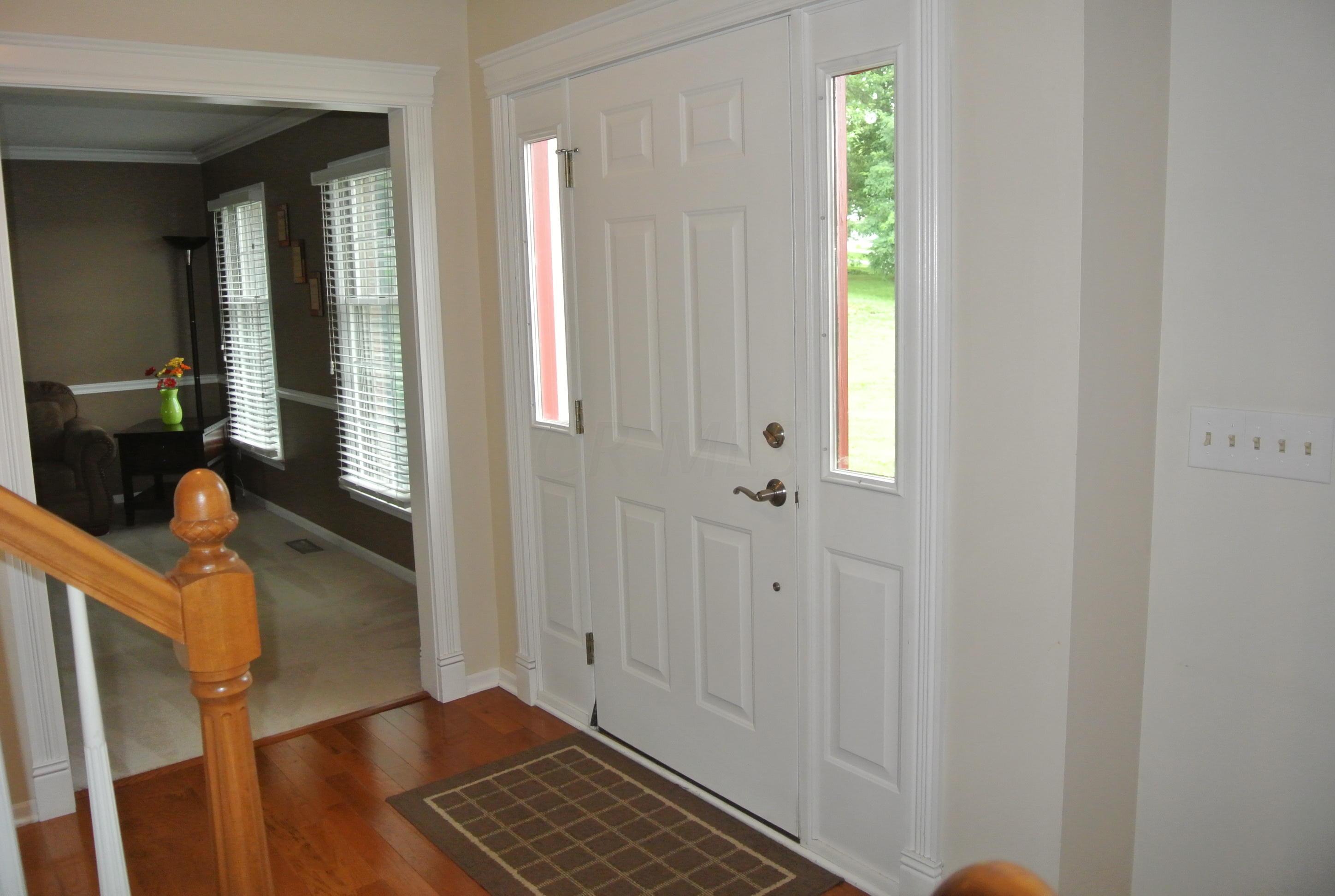 6276 Outville Road Southwest Pataskala, OH 43062 - Photo 3 of 30 Gallery Image 3