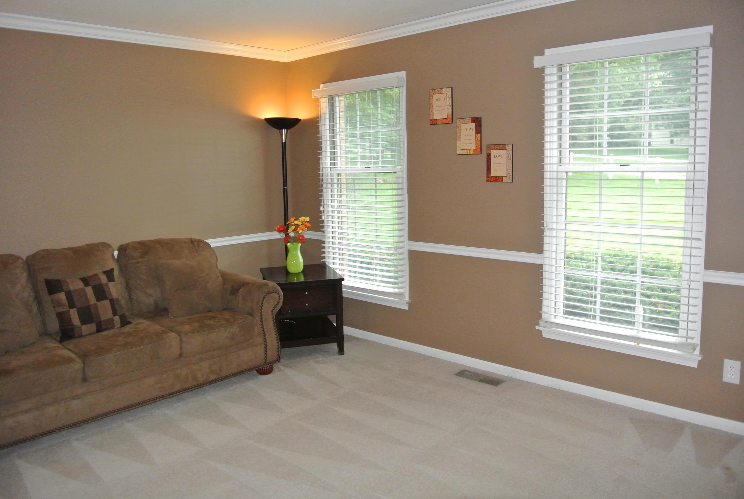 6276 Outville Road Southwest Pataskala, OH 43062 - Photo 4 of 30 Gallery Image 4
