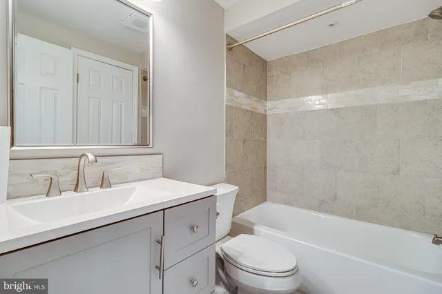 $2,295 | 4651 Grosbeak Place, Waldorf, MD 20603