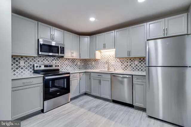 $2,295 | 4651 Grosbeak Place, Waldorf, MD 20603