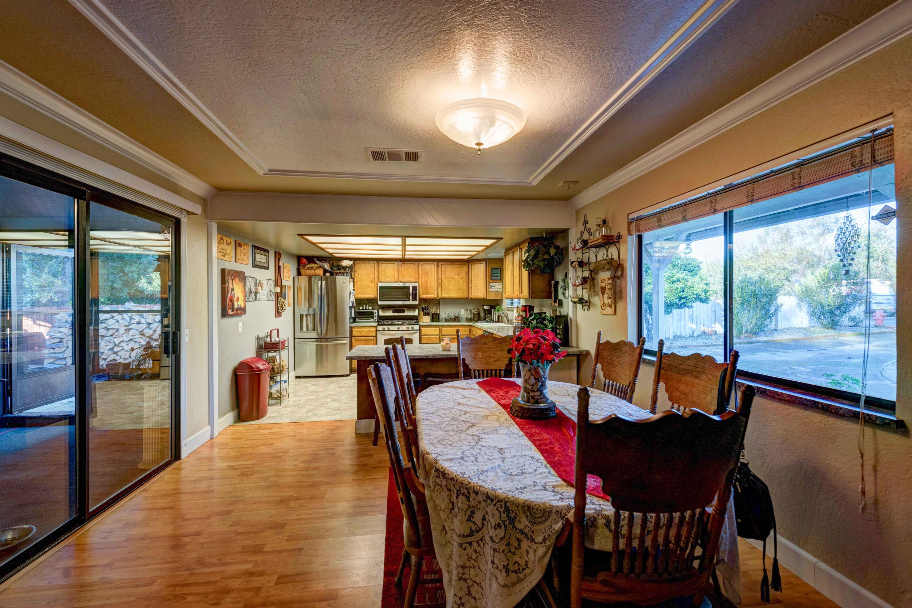 2173 Rancho Road Redding, CA 96002 - Photo 4 of 28 GraceAstonPhotography-8