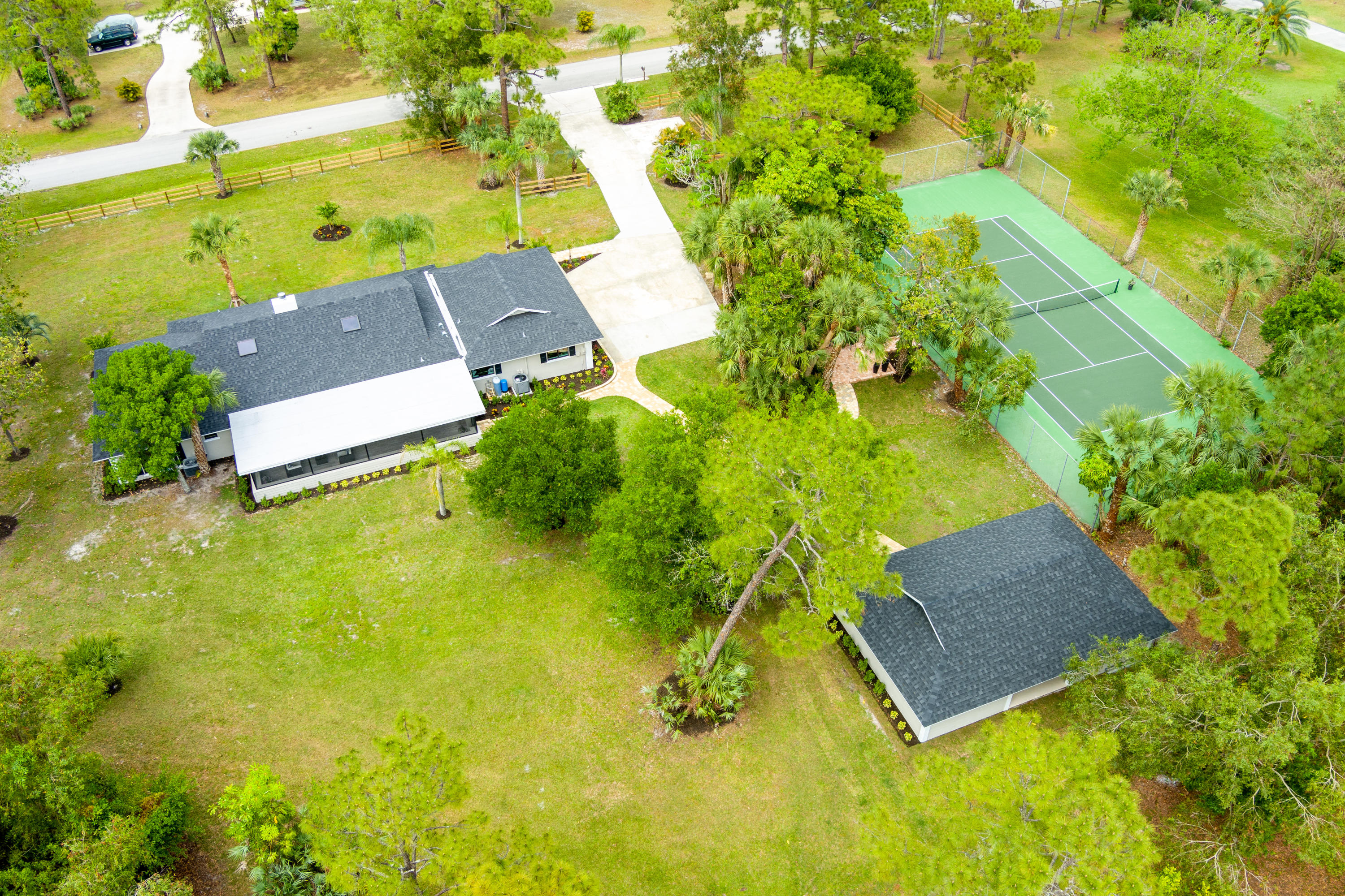 10904 Southwest Hawk View Circle Stuart, FL 34997 - Photo 25 of 32 025B-Hawkview-3097