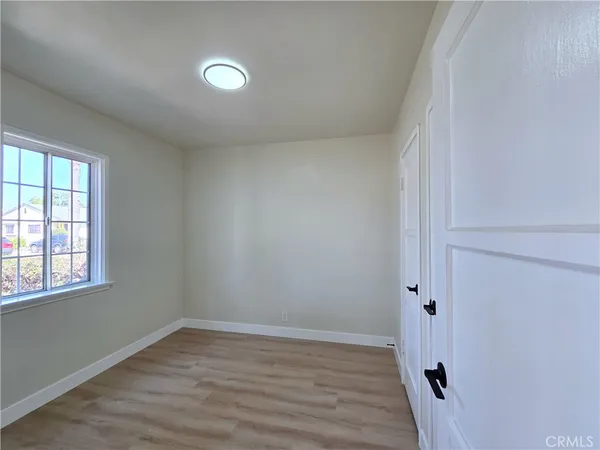 $824,900 | 5552 Lewis Avenue, Long Beach, CA 90805