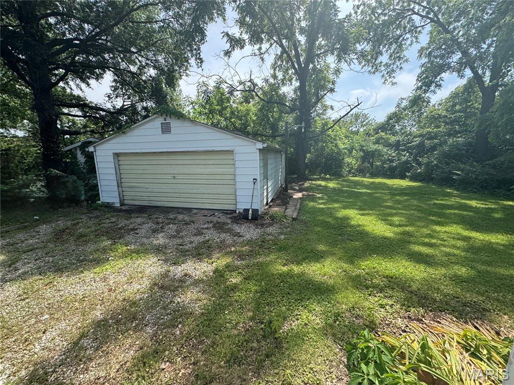 1107 Bristow Street Belleville, IL 62221 - Photo 47 of 49