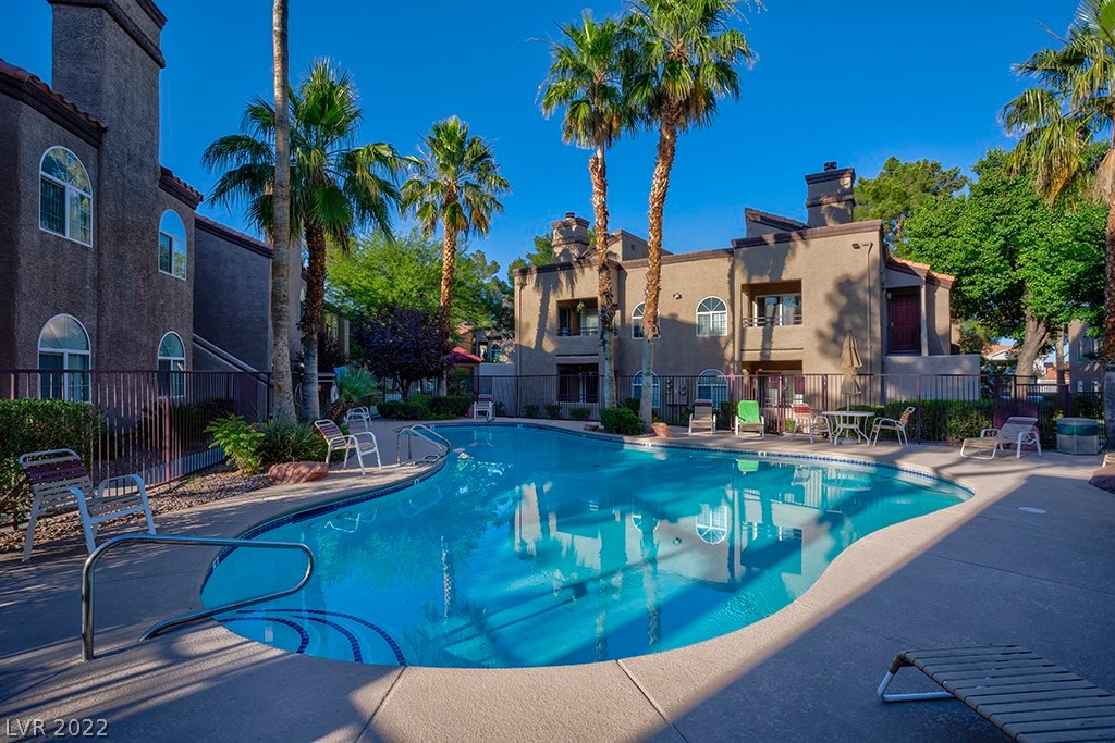9325 West Desert Inn Road, Unit 266 Las Vegas, NV 89117 - Photo 13 of 50 Gallery Image 13