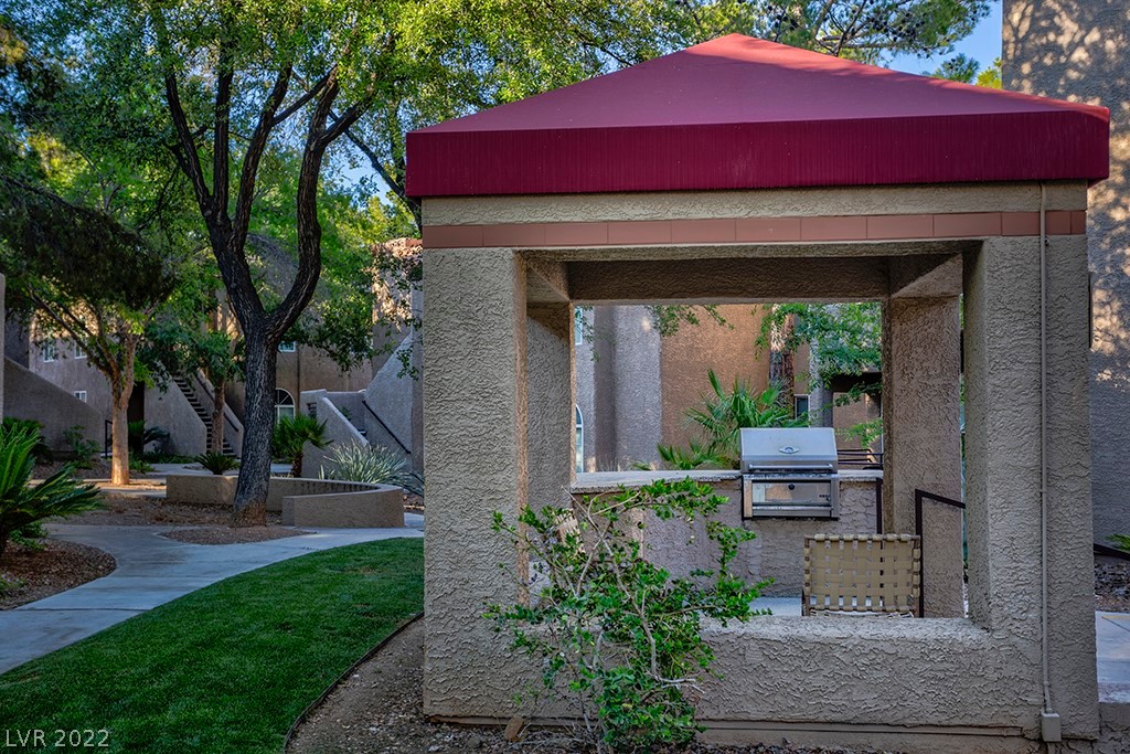 9325 West Desert Inn Road, Unit 266 Las Vegas, NV 89117 - Photo 14 of 50 Gallery Image 14