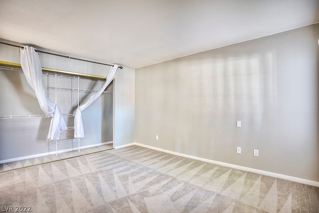 9325 West Desert Inn Road, Unit 266 Las Vegas, NV 89117 - Photo 4 of 50 Gallery Image 4