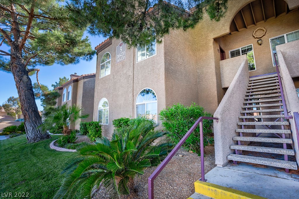 9325 West Desert Inn Road, Unit 266 Las Vegas, NV 89117 - Photo 8 of 50 Gallery Image 8