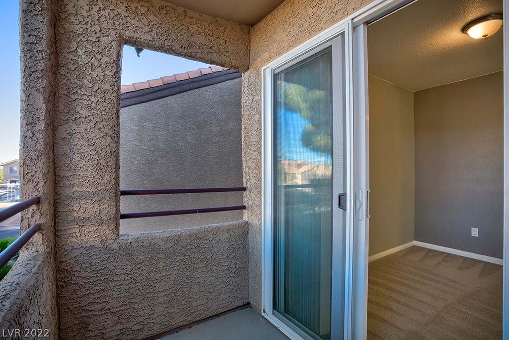 9325 West Desert Inn Road, Unit 266 Las Vegas, NV 89117 - Photo 9 of 50 Gallery Image 9