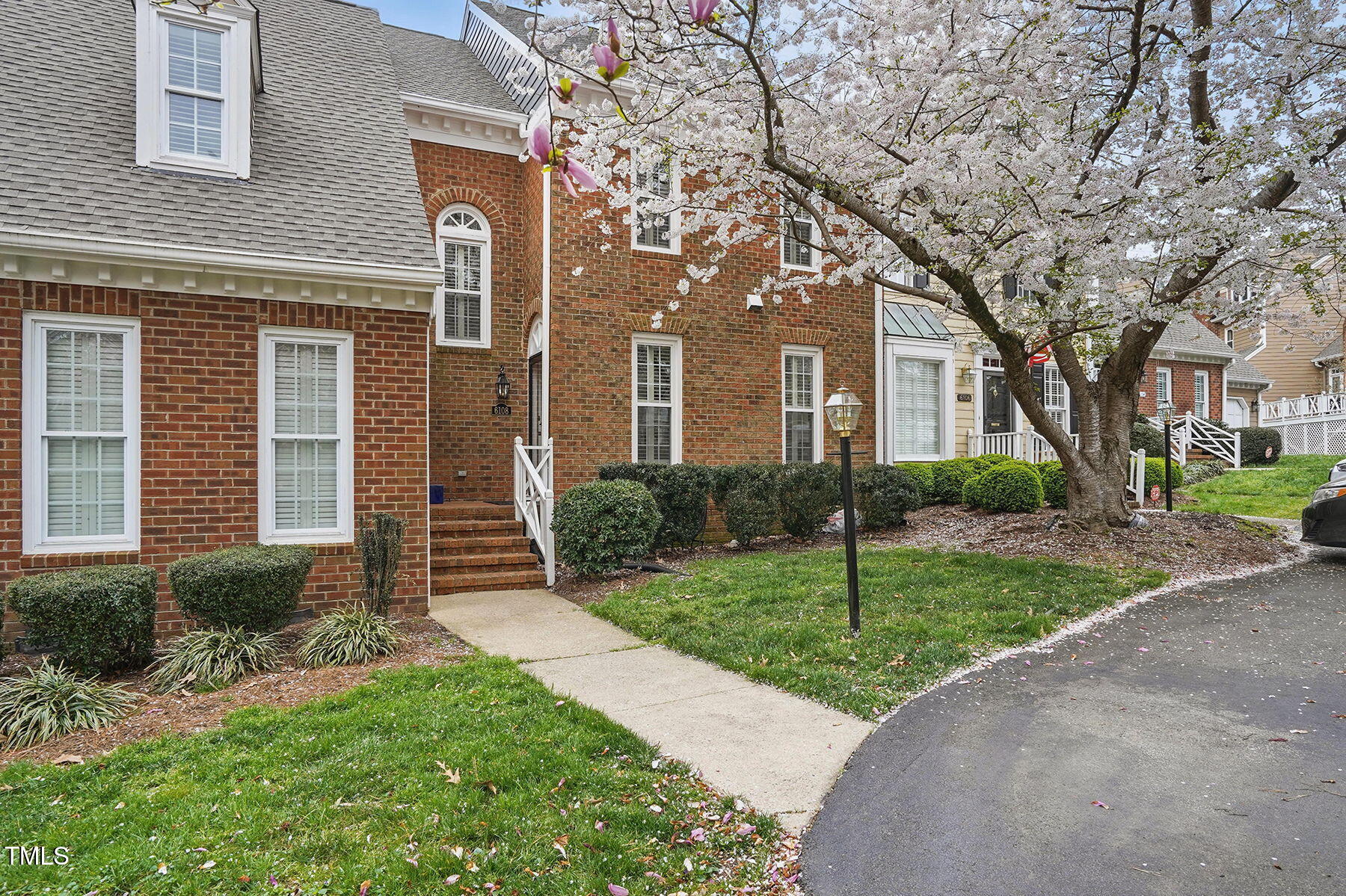 6108 Friars Walk Place Raleigh, NC 27609 - Photo 2 of 28 1-web-or-mls-Photo_002