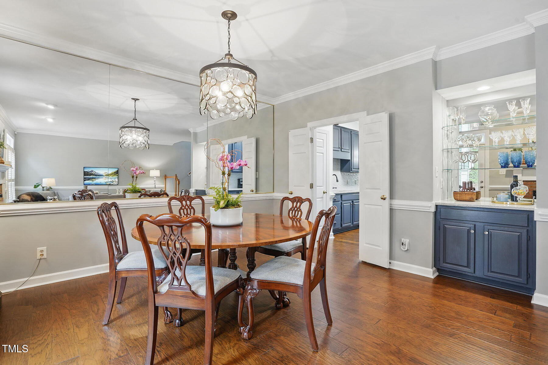 6108 Friars Walk Place Raleigh, NC 27609 - Photo 9 of 28 10-web-or-mls-Photo_014