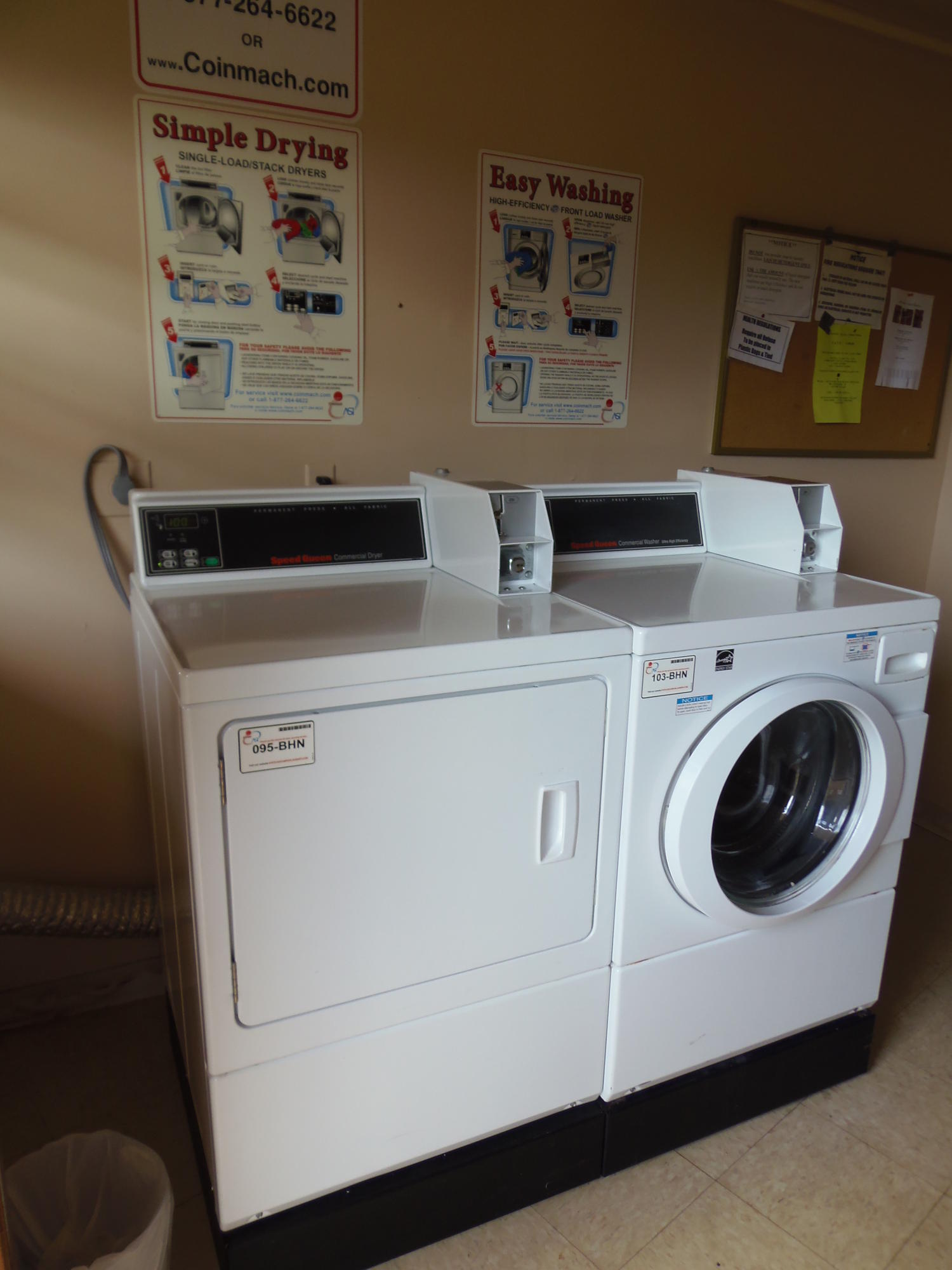 2031 Newcastle, Unit B Boca Raton, FL 33434 - Photo 31 of 43 LAUNDRY FACILITY