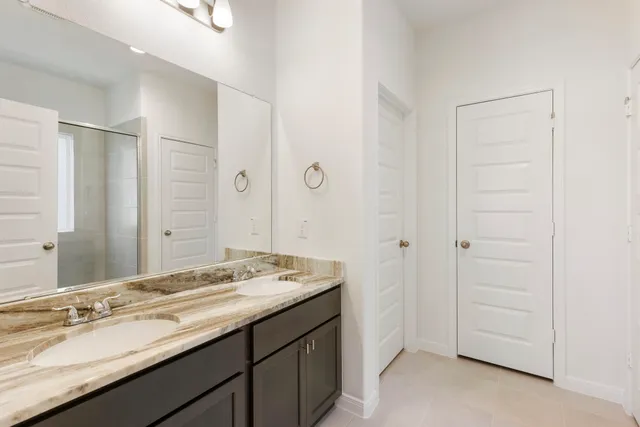 $1,950 | 11828 Whirlaway Drive, Willis, TX 77318