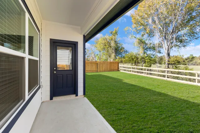 $1,950 | 11828 Whirlaway Drive, Willis, TX 77318