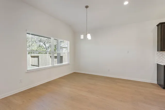 $1,950 | 11828 Whirlaway Drive, Willis, TX 77318