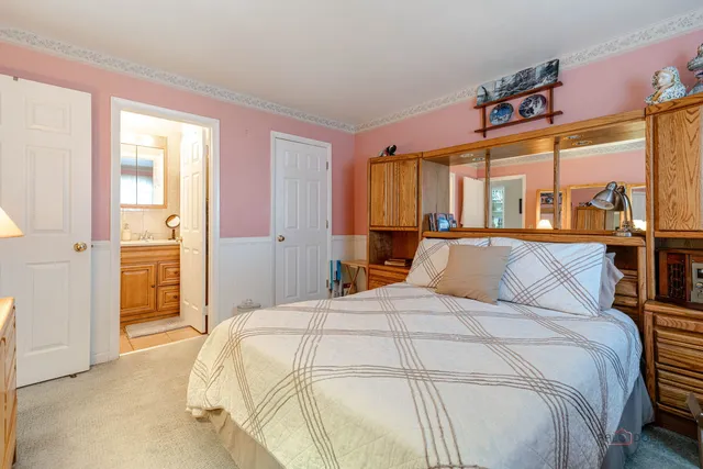 $275,000 | 1157 Middlebury Lane, Unit B1, Wheeling, IL 60090