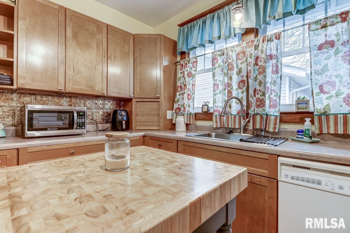 2118 South 4th Street Springfield, IL 62703 - Photo 12 of 34