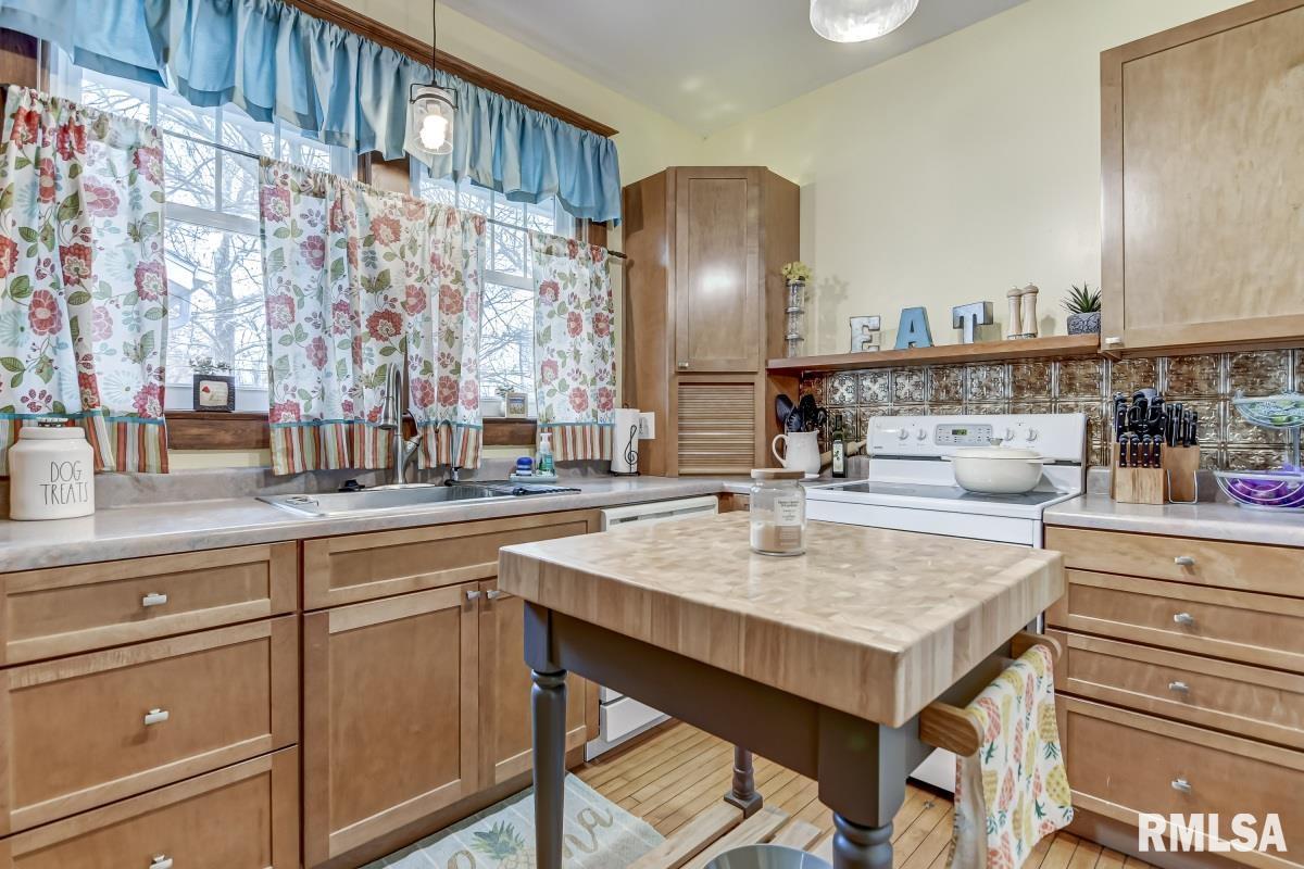 2118 South 4th Street Springfield, IL 62703 - Photo 13 of 34