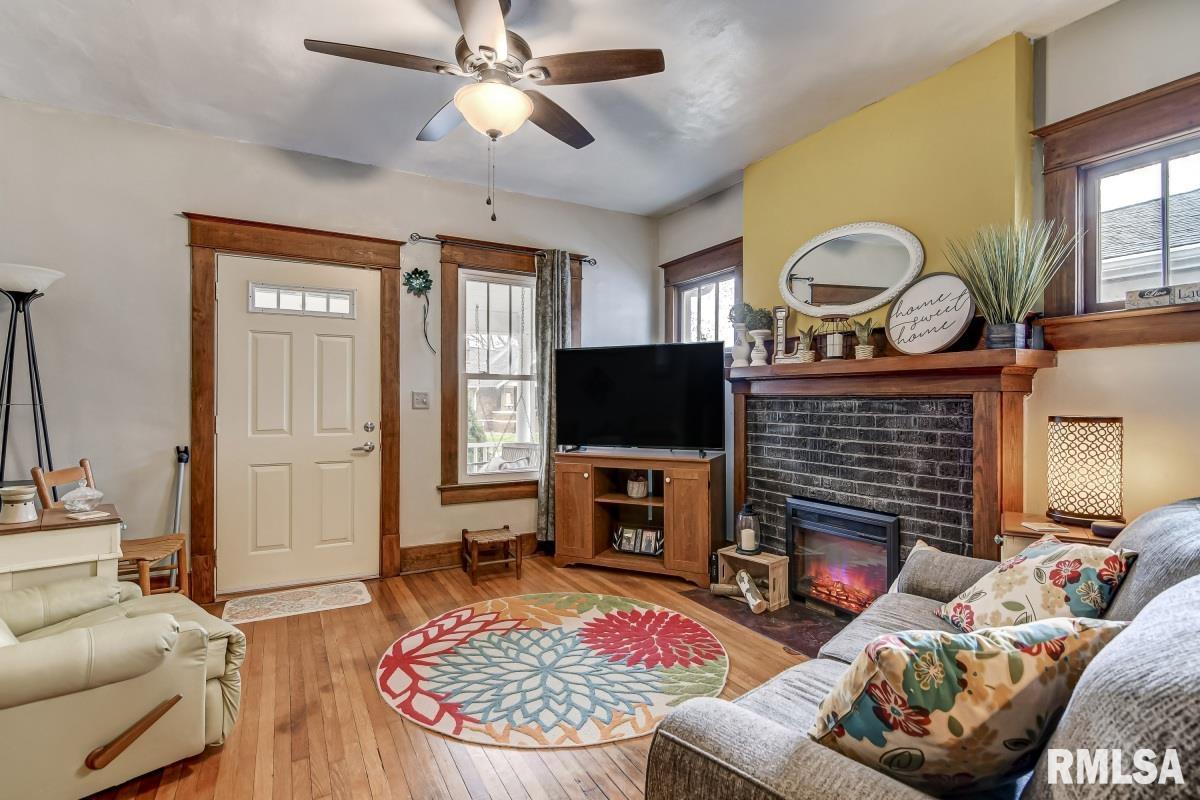 2118 South 4th Street Springfield, IL 62703 - Photo 3 of 34