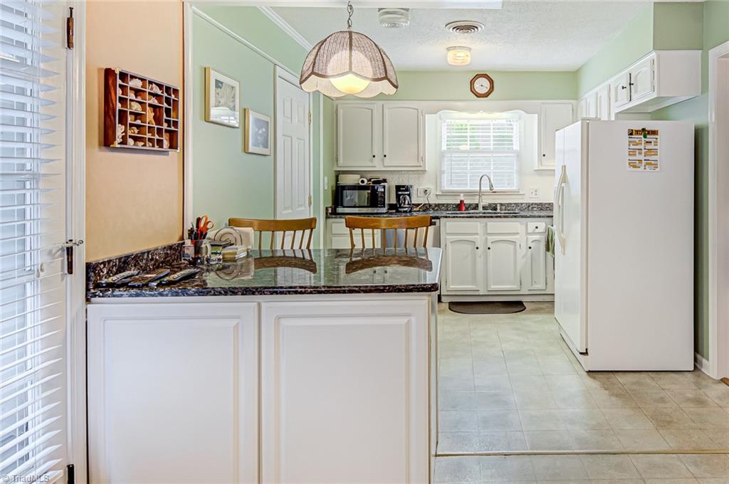 4909 Tower Road Greensboro, NC 27410 - Photo 12 of 28 Gallery Image 12