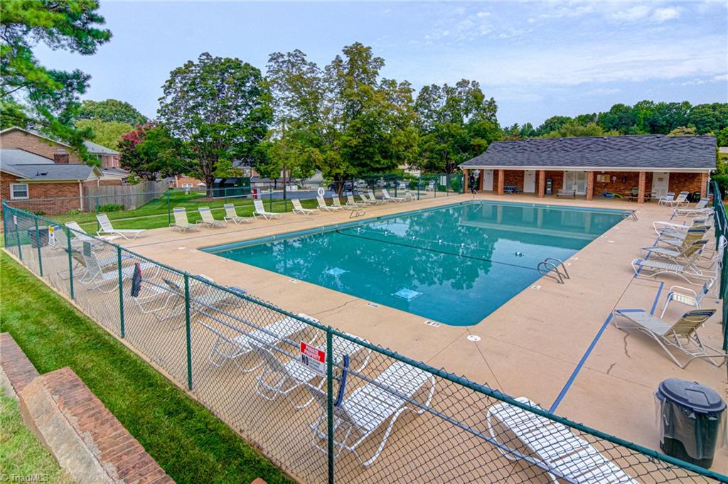 4909 Tower Road Greensboro, NC 27410 - Photo 28 of 28 Gallery Image 28