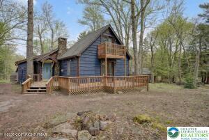 8 Button Wood Road Lake Harmony, PA 18624 - Photo 1 of 50