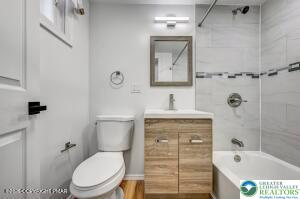 8 Button Wood Road Lake Harmony, PA 18624 - Photo 27 of 50