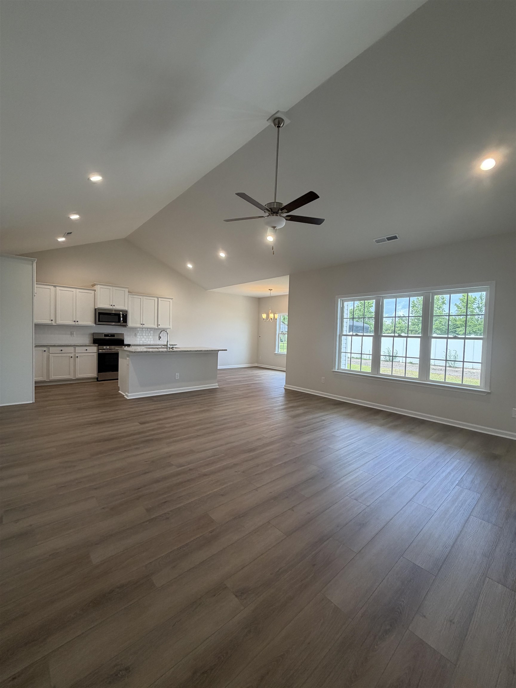 1246 Herman Road Loris, SC 29569 - Photo 5 of 14