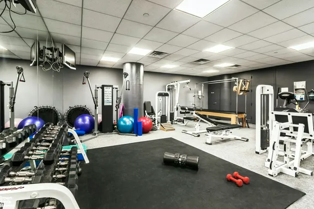 $1,785,000 | 70 Washington Street, Unit 8K | DUMBO