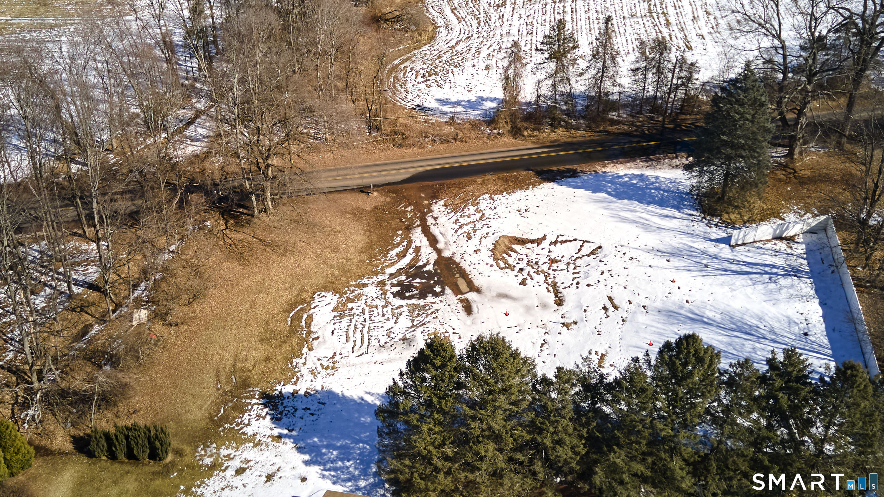 72 Rockville Road Broad Brook, CT 06016 - Photo 2 of 13