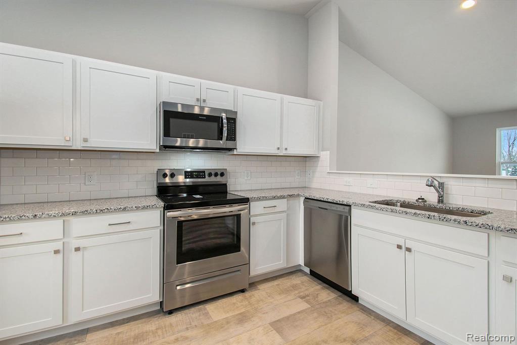 2130 Farm Valley Road Adrian, MI 49221 - Photo 8 of 22