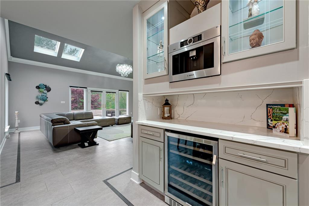 904 Settlers Ridge Road Pittsburgh, PA 15238 - Photo 13 of 25 Gallery Image 13