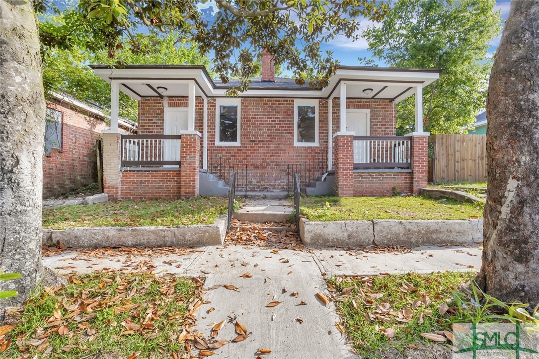 720 West 42nd Street, Savannah, GA 31415 Compass