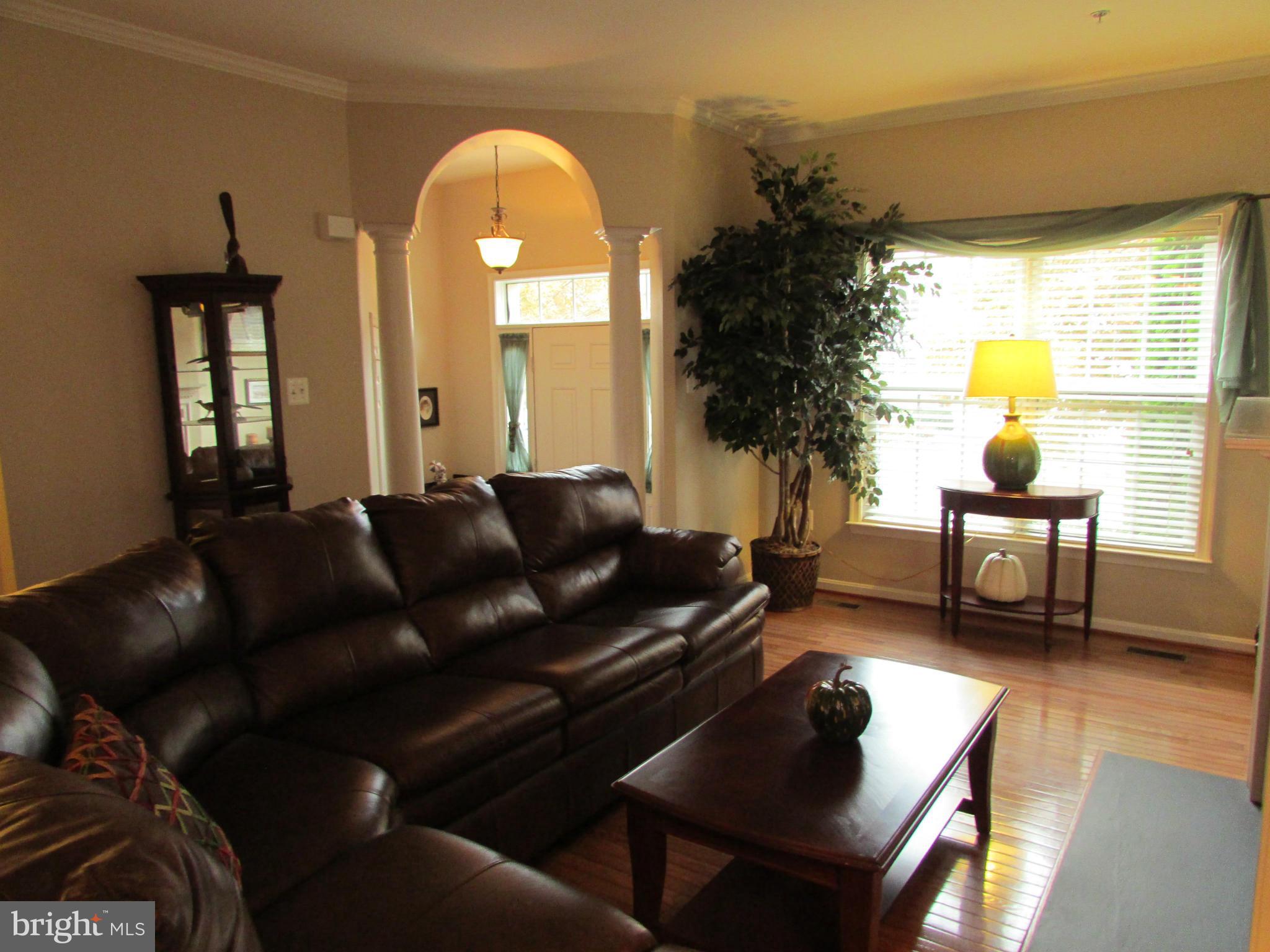 2608 Mill Race Road Frederick, MD 21701 - Photo 2 of 30 Living Room