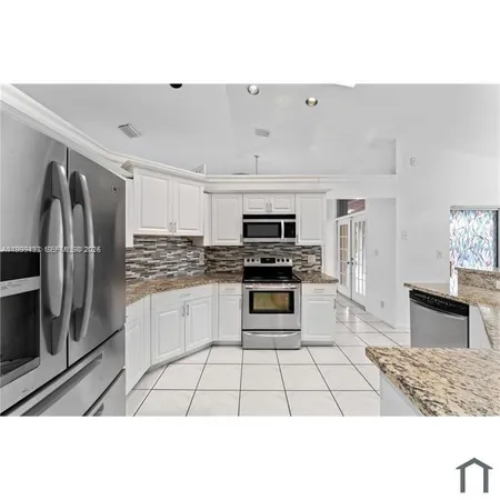 $4,000 | 2269 North Rock Island Road, Unit 2269, Margate, FL 33063