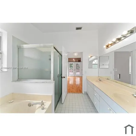 $4,000 | 2269 North Rock Island Road, Unit 2269, Margate, FL 33063